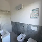 Attico Maestro Tiberio - A Pinarella Di Apartamento