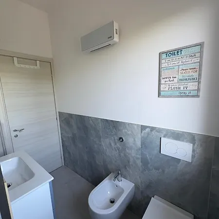 Attico Maestro Tiberio - A Pinarella Di Apartmán