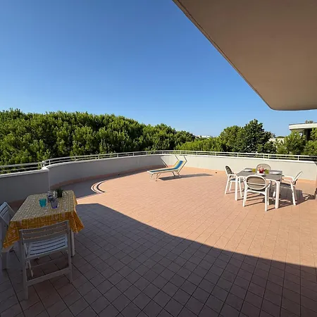 Attico Maestro Tiberio - A Pinarella Di Apartamento Cervia