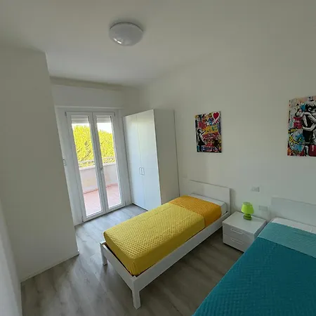 Attico Maestro Tiberio - A Pinarella Di Cervia