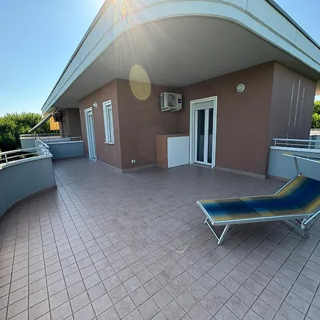 Apartmán Attico Maestro Tiberio - A Pinarella Di Cervia