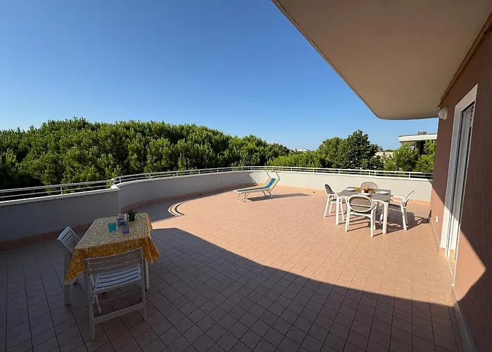 Attico Maestro Tiberio - A Pinarella Di Apartamento Cervia