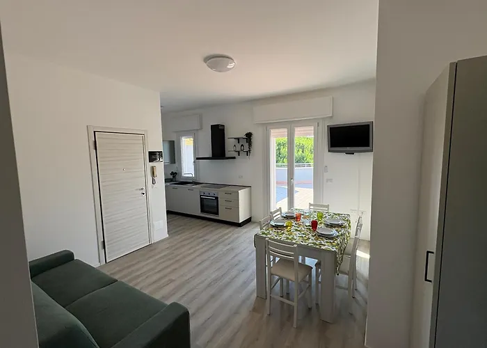 Attico Maestro Tiberio - A Pinarella Di * Cervia